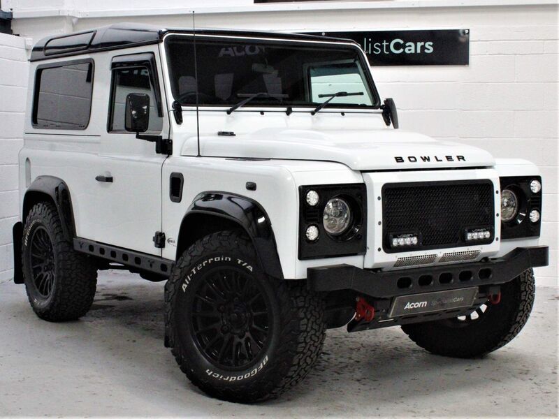 Land Rover Defender 90